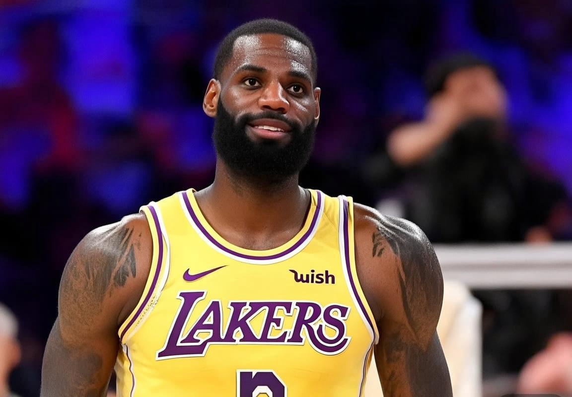 湖人问鼎NBA季中锦标赛，詹姆斯统治赛场，哈利伯顿闪耀崛起，勇士困境何解？